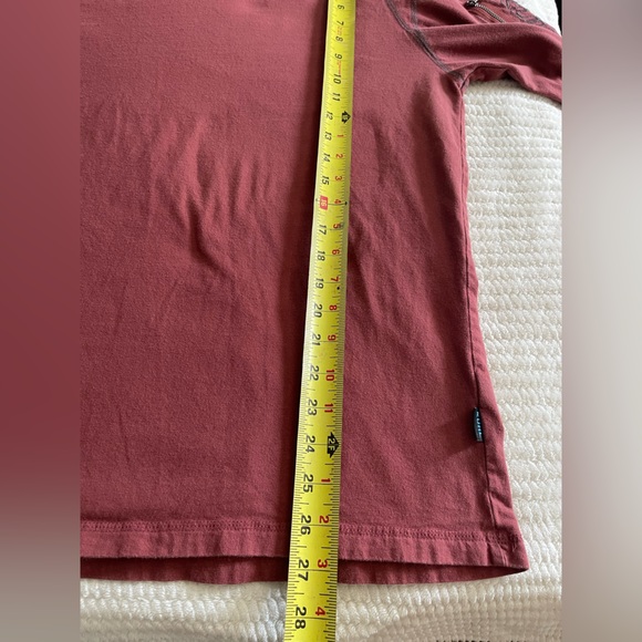Kuhl Red Long Sleeve Tee for Casual Comfort - Picture 6 of 8